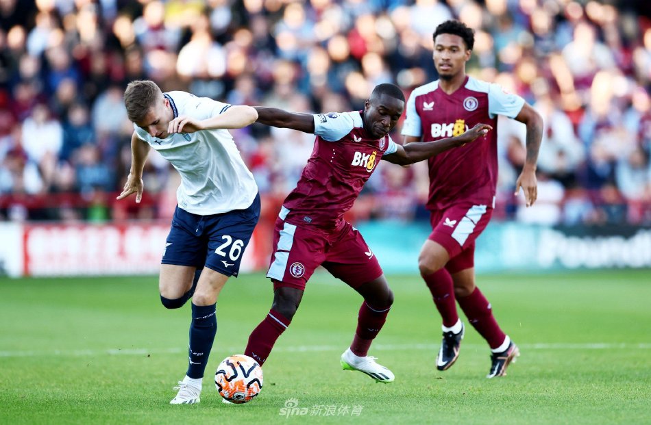 水晶宫均对 水晶宫均对